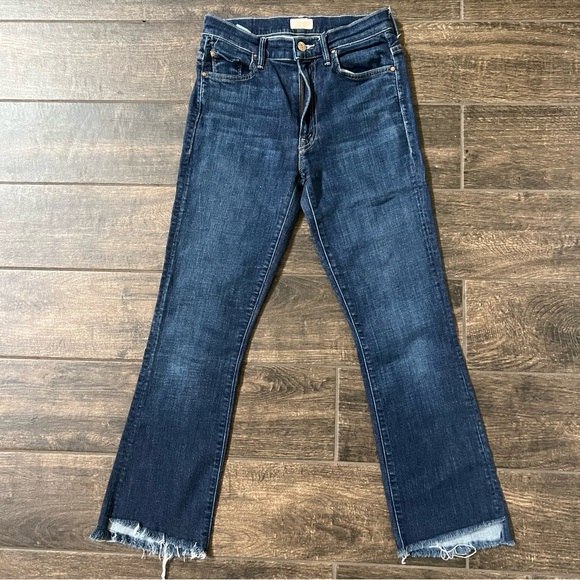 MOTHER Insider Crop Step Fray Jeans in Clean Sweep Wash Medium Blue / Whiskered - Picture 2 of 10